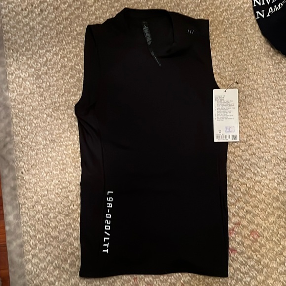 Lulu lemon men’s workout tank - Picture 1 of 1